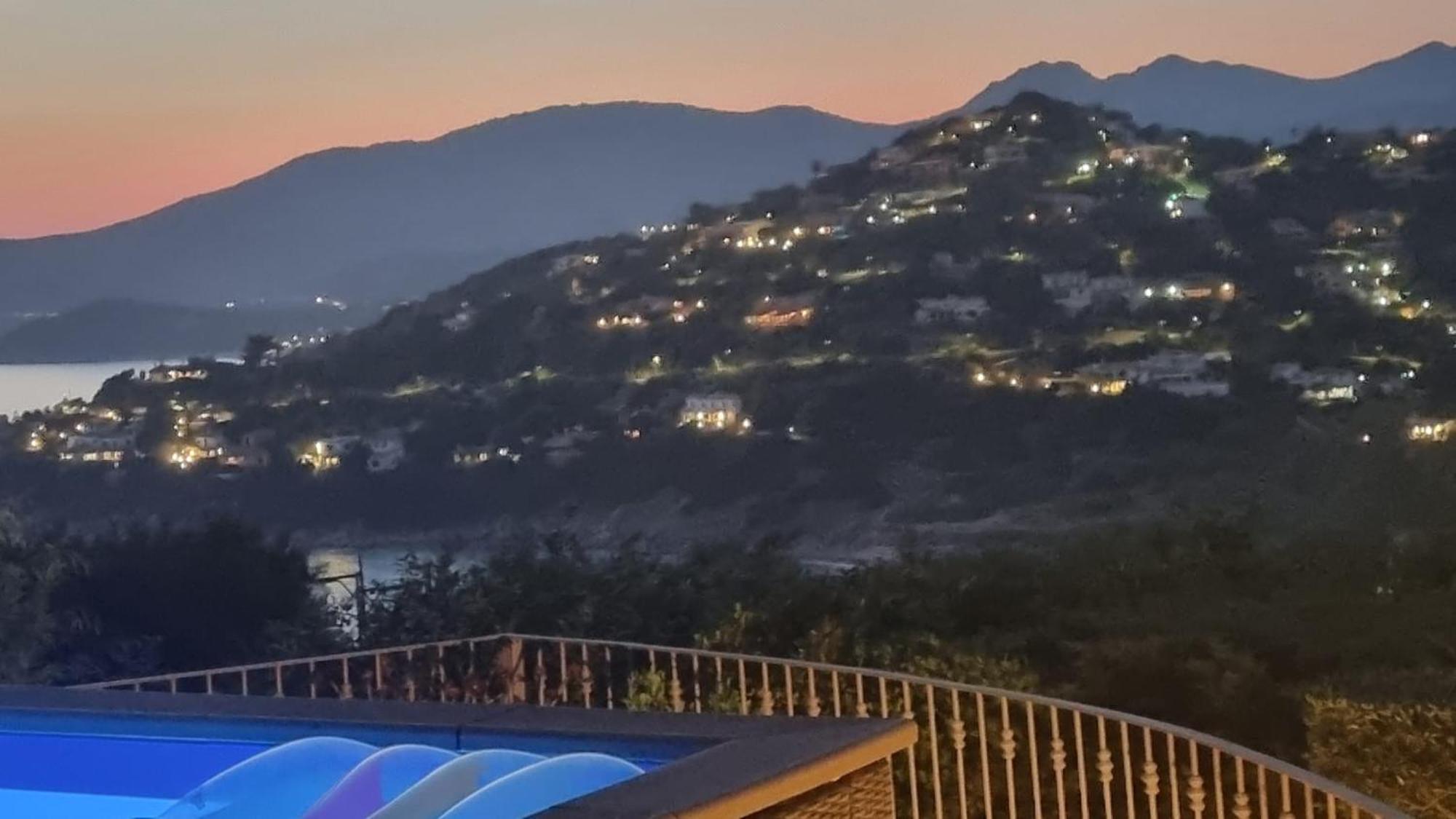 Villetta With Heated Pool And Panoramic View Торе деле Стеле Екстериор снимка